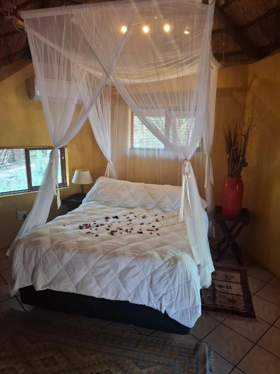 Jabula Lodge Marloth Park Exterior foto